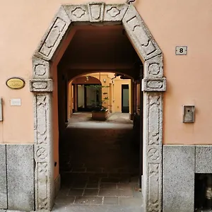 Centrolago Apartment