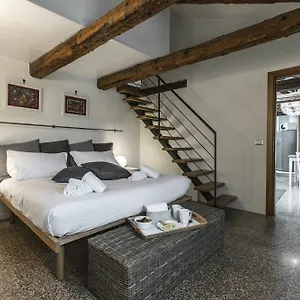 design-district-apartment-rr.hotelslidodijesolo.com/